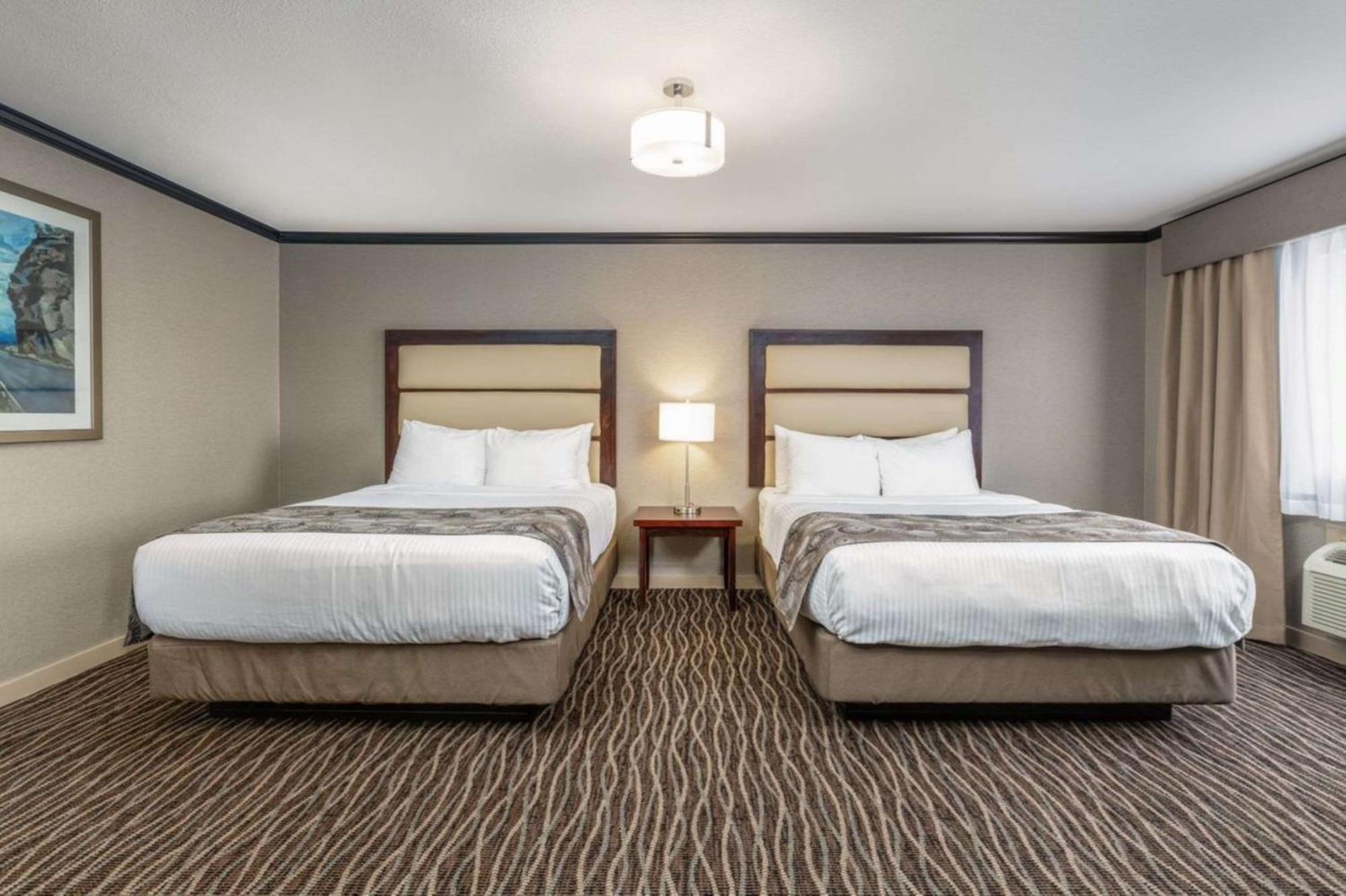 Hotel Prestige Resort, Worldhotels Crafted Radium Hot Springs